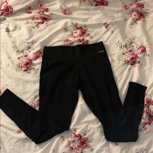 Pink Victoria’s Secret black solid & mesh leggings